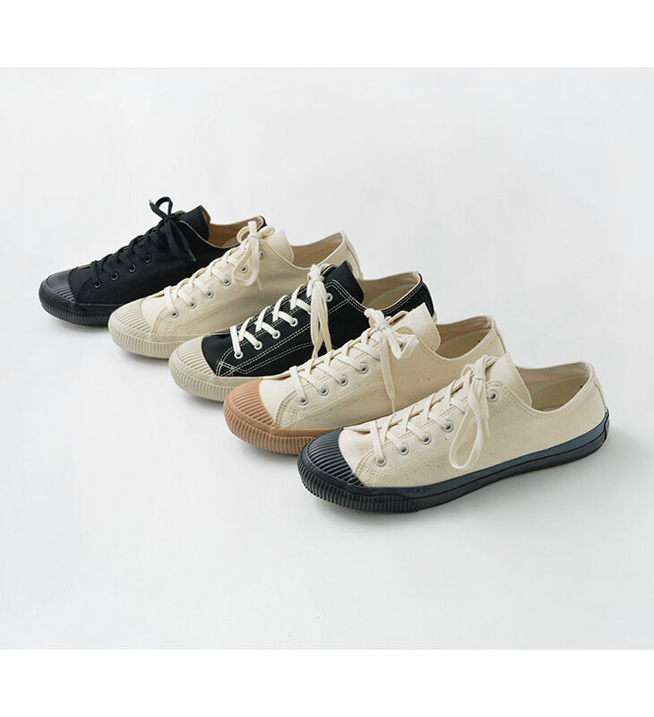 Amazon.com | adidas Originals Women's Forum Low Sneaker, White/White/White,  5 | Fashion Sneakers